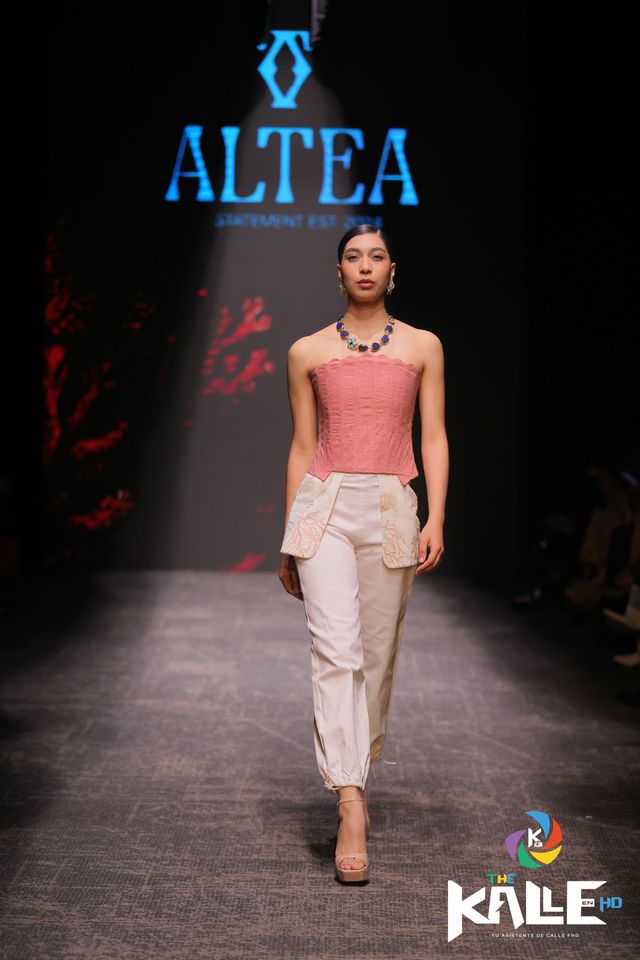 ALTEA de Paula Cabrero en RD Fashion Week 2026 · fotografía 3