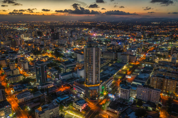 Baní de noche